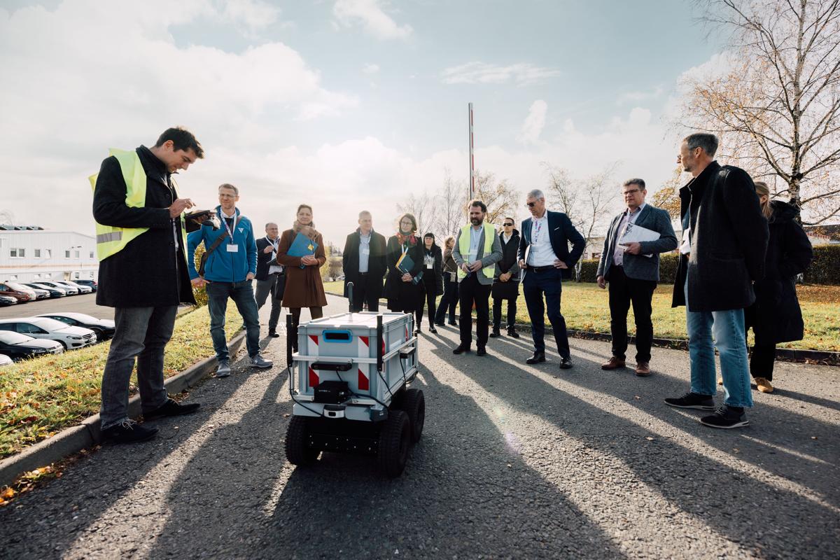 Lucht LHZ startet Pilotprojekt zur Zukunft der Logistik: „Mittelsachsen kann Modellregion für autonomes Fahren werden“